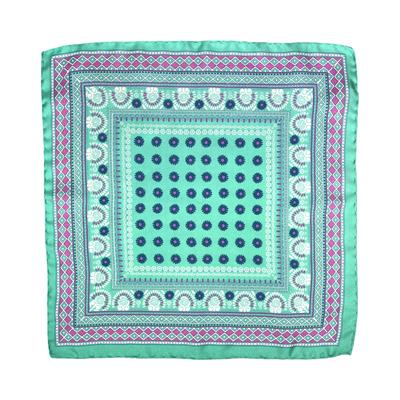 POCHETTE 33X33 100%SETA ORLO A MANO