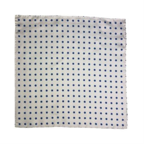 POCHETTE 33X33 100%SETA ORLO A MANO
