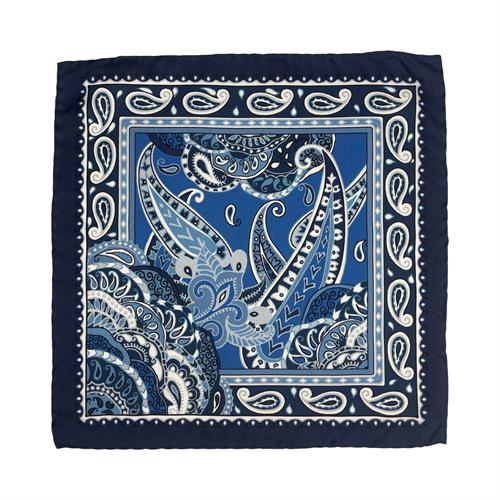 POCHETTE 33X33 100%SETA ORLO A MANO