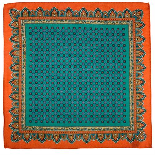 POCHETTE 33X33 100%LANA ORLO A MANO