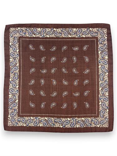 POCHETTE 33X33 100%LANA ORLO A MANO